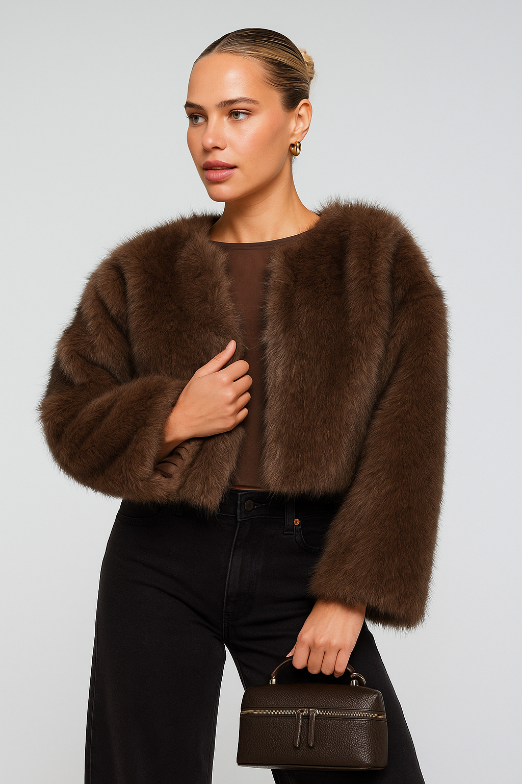 Bruine Korte Fluffy Jas